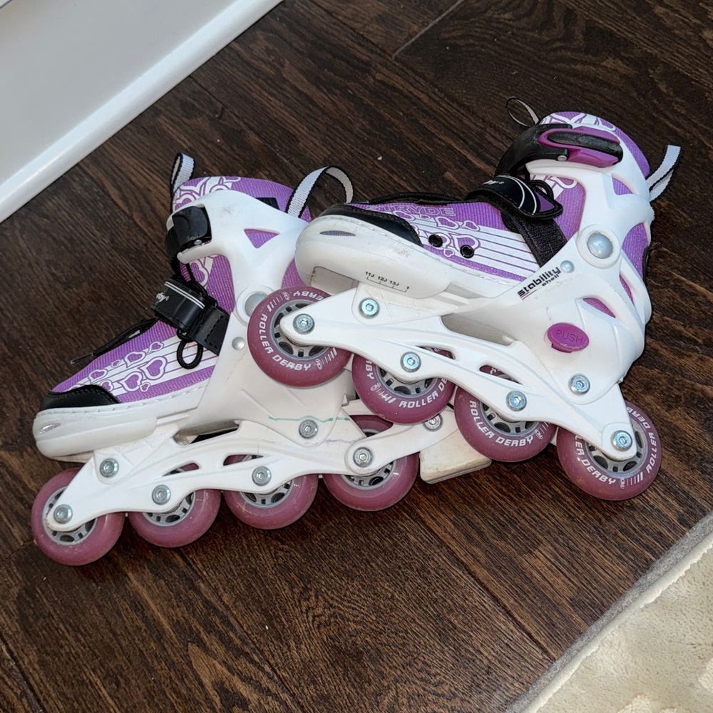 Roller Derby Stryde Purple and White Rollerblades adjustable size 11-1 w pads - Picture 8 of 12